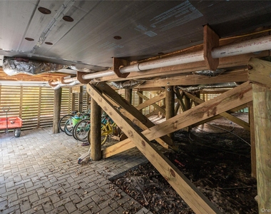 31 Atlantic Avenue - Photo Thumbnail 28