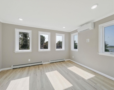 119 Whittier Drive - Photo Thumbnail 11