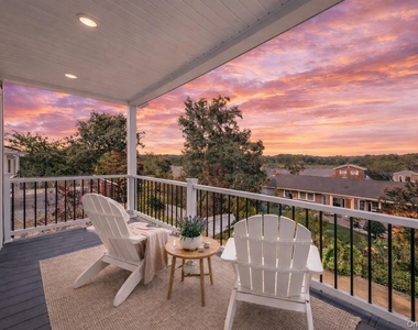 119 Whittier Drive - Photo Thumbnail 2