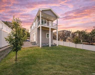 119 Whittier Drive - Photo Thumbnail 18