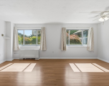 1200 S Arlington Ridge Road - Photo Thumbnail 4