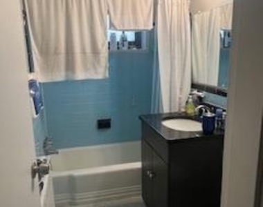 1200 S Arlington Ridge Road - Photo Thumbnail 10