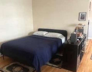 1200 S Arlington Ridge Road - Photo Thumbnail 4