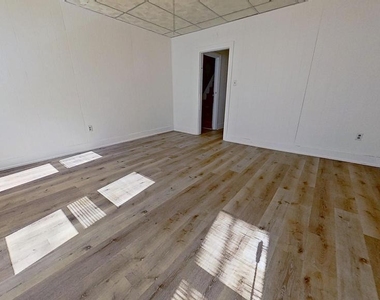 645 W Philadelphia Street - Photo Thumbnail 4
