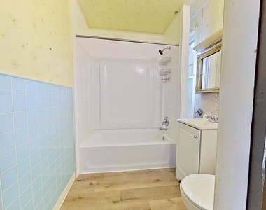 645 W Philadelphia Street - Photo Thumbnail 7