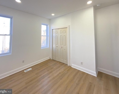 5237 Greenway Avenue - Photo Thumbnail 25