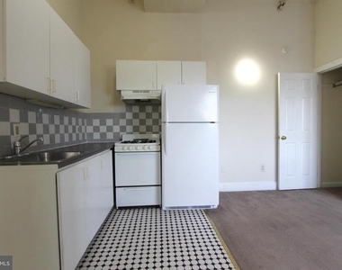 100 E Price Street - Photo Thumbnail 8