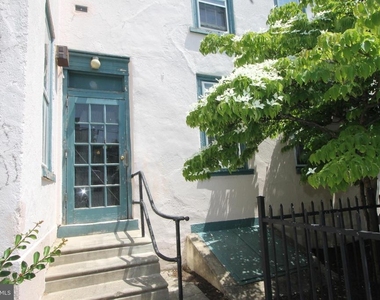 100 E Price Street - Photo Thumbnail 13