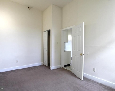 100 E Price Street - Photo Thumbnail 11