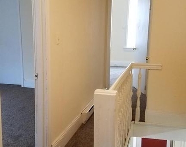 3046 Clifford Street - Photo Thumbnail 20