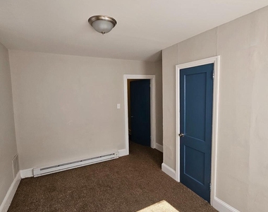 3046 Clifford Street - Photo Thumbnail 37