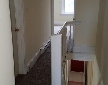 3046 Clifford Street - Photo Thumbnail 5