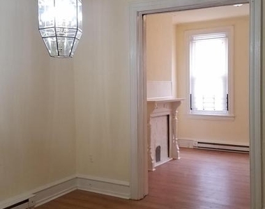 3046 Clifford Street - Photo Thumbnail 14