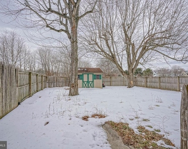 117 Chaucer Road - Photo Thumbnail 19