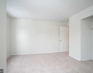 117 Chaucer Road - Photo Thumbnail 15