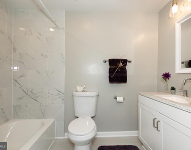 9520 48th Avenue - Photo Thumbnail 38