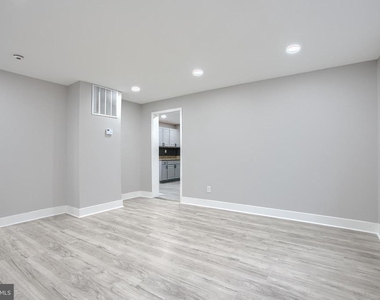 3807 Fleetwood Avenue - Photo Thumbnail 3