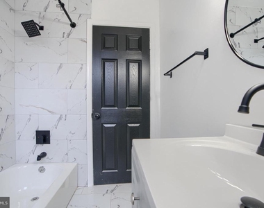 3807 Fleetwood Avenue - Photo Thumbnail 18