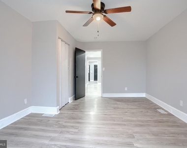 3807 Fleetwood Avenue - Photo Thumbnail 7