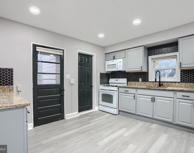 3807 Fleetwood Avenue - Photo Thumbnail 14