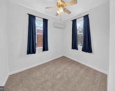 4409 Polk Street Ne - Photo Thumbnail 6