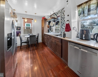 4409 Polk Street Ne - Photo Thumbnail 3