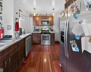 4409 Polk Street Ne - Photo Thumbnail 5