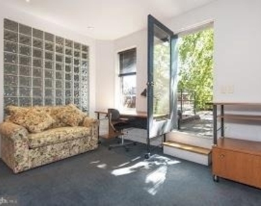 1312 R Street Nw - Photo Thumbnail 7
