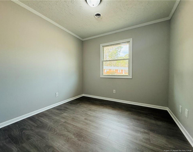 4736 Rosehill Road - Photo Thumbnail 9