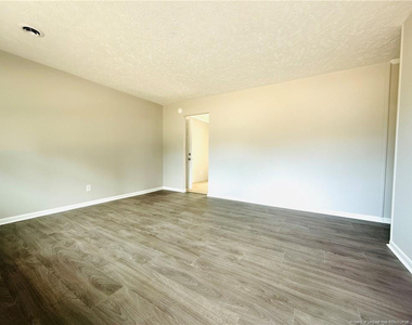 4736 Rosehill Road - Photo Thumbnail 2