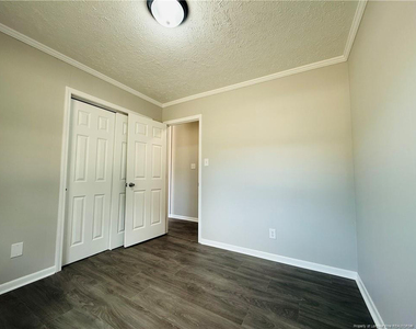 4736 Rosehill Road - Photo Thumbnail 10