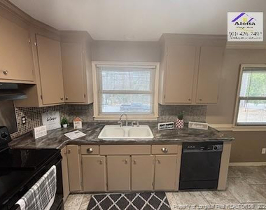 1817 Mcgougan Road - Photo Thumbnail 10