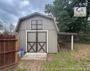 1817 Mcgougan Road - Photo Thumbnail 8