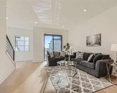 3700 Clawson Rd - Photo Thumbnail 6