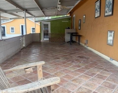 600 Pecan Ave - Photo Thumbnail 15