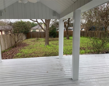17130 Copperhead Dr - Photo Thumbnail 11