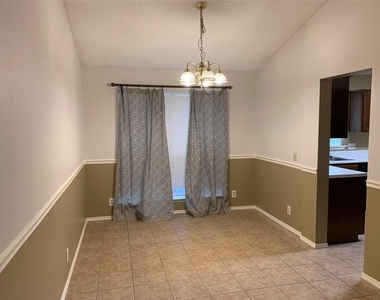 17130 Copperhead Dr - Photo Thumbnail 3