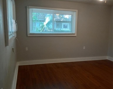 4500 Avenue D Ave - Photo Thumbnail 13