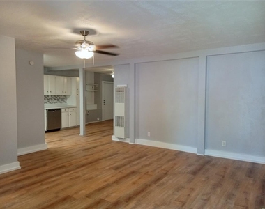 4500 Avenue D Ave - Photo Thumbnail 1