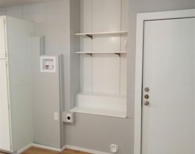 4500 Avenue D Ave - Photo Thumbnail 9