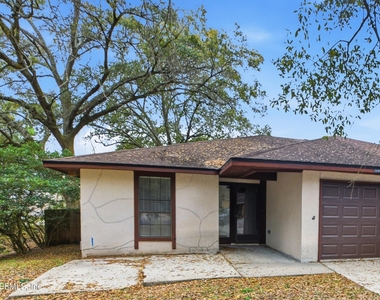 3544 Villa Place - Photo Thumbnail 1
