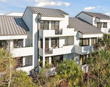 756 Spinnakers Reach Drive - Photo Thumbnail 37
