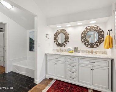 756 Spinnakers Reach Drive - Photo Thumbnail 29
