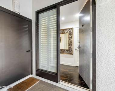 756 Spinnakers Reach Drive - Photo Thumbnail 6