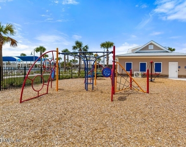 368 Woods Lane - Photo Thumbnail 48