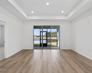 368 Woods Lane - Photo Thumbnail 8