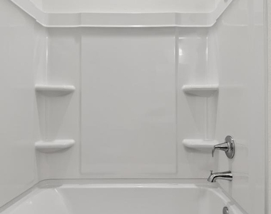 368 Woods Lane - Photo Thumbnail 22