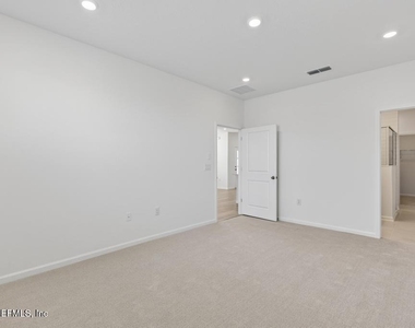 368 Woods Lane - Photo Thumbnail 11