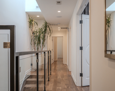 22 E Elm Street - Photo Thumbnail 17