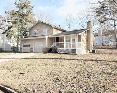 524 Julius Dr - Photo Thumbnail 14